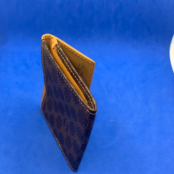 Céline
Macadam Compact In Mustard/Brown Coated Canvas Wallet - Picture 7 of 12